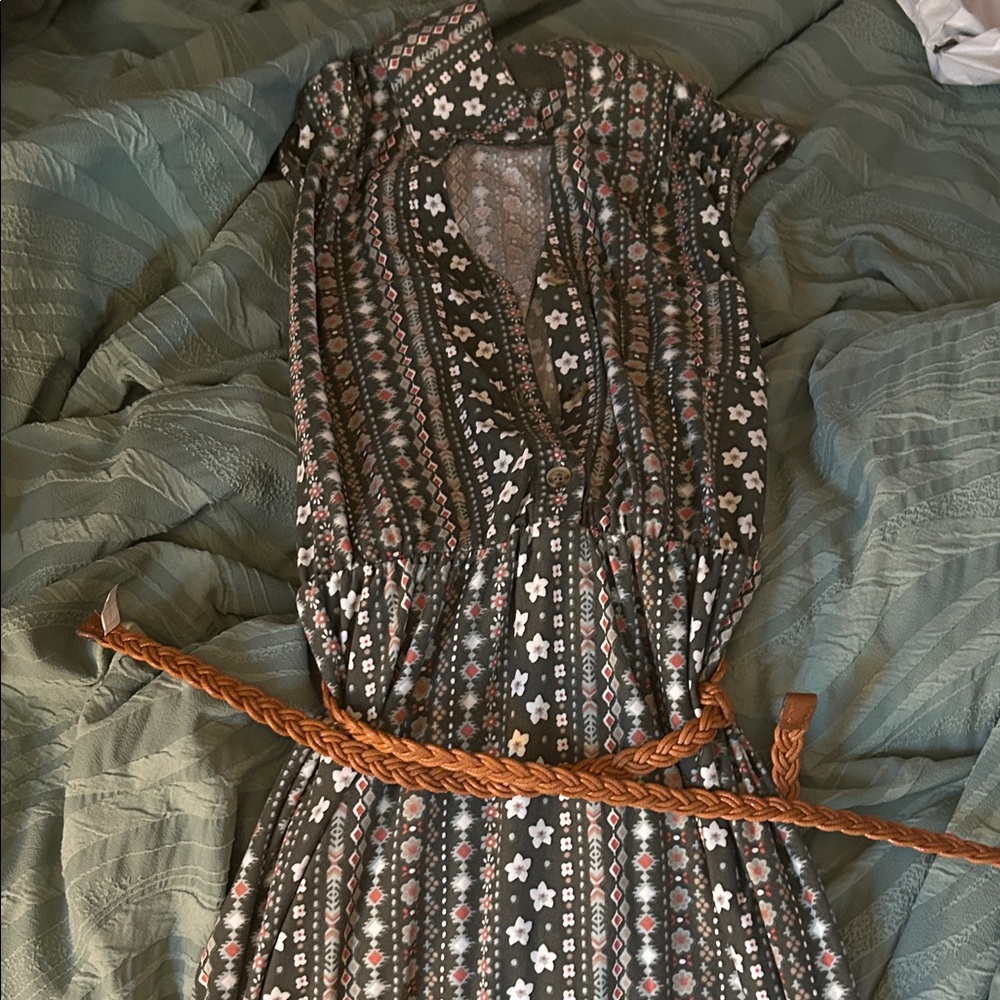 Floral Patterned Dress with Belt